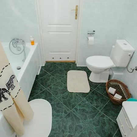 Lucka - Sound Of Silence Apartment